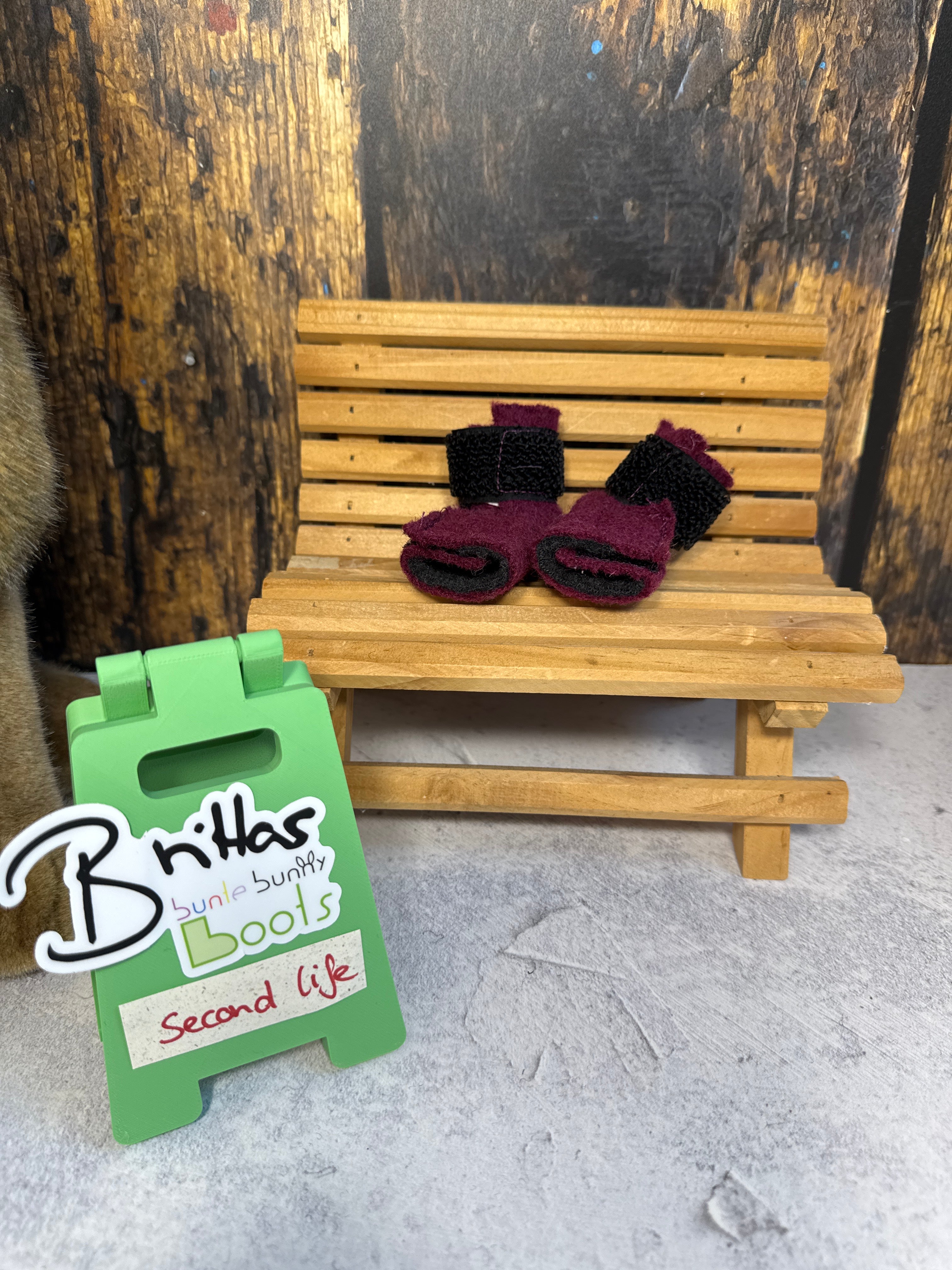 Bunny Boots Second Life – Größe XXS - bordaux, Naht innen